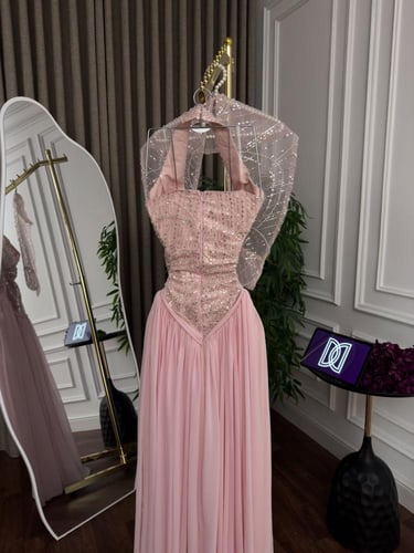 فستان سهره كلفه صدر مطرز وشيفون جورجيت كلوش جاكيت...