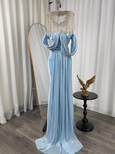 فستان كرنكر كسرات المزين بالتطريز