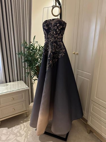 فستان سهره ميكادو مموج المزين بالتطريز شك وخرز