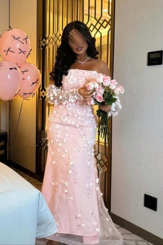 فستان سهره تل المزين بالخرز والورود