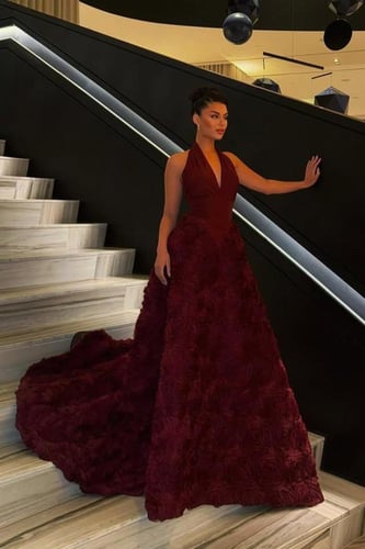 فستان سهره تفته وكلفه المزينه بالورود فستان انيق و...