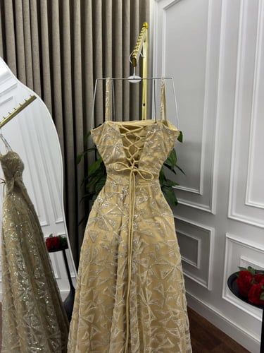 فستان سهره تل المطرز بالخرز كامل