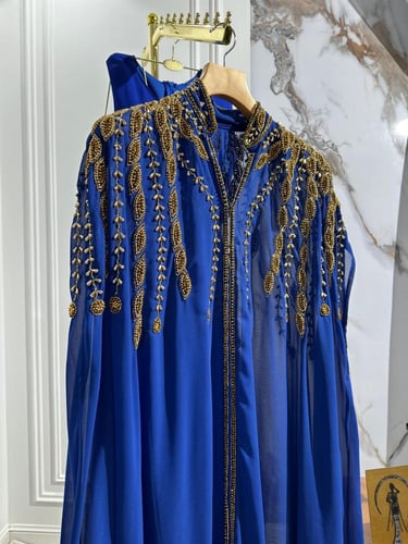 جلابيه سهره المزينه بالشك اليدوي على القماش بكل إت...