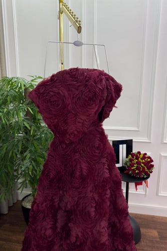 فستان سهره فخم مميز صدر باربي وكلفه ورود الجوري