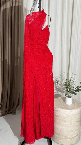 فستان سهره دانتيل مع كردانه