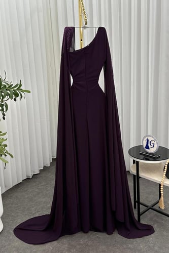 فستان شيفون جورجيت كلوش المزين بالتطريز اليدوي