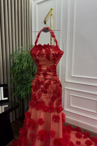 فستان سهره تفته وتل المزين بالكلفه الورود ورود قصا...