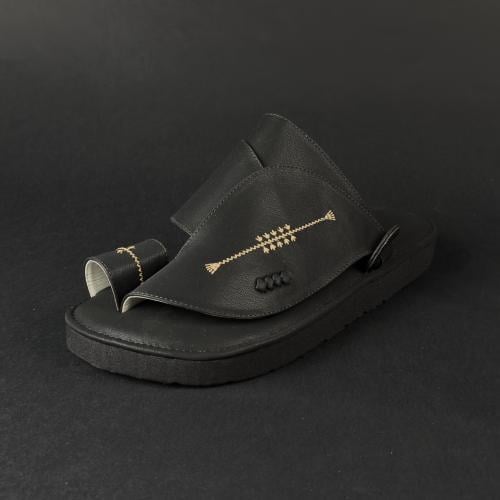 حذاء شرقي رسمي لون اسود مطفي