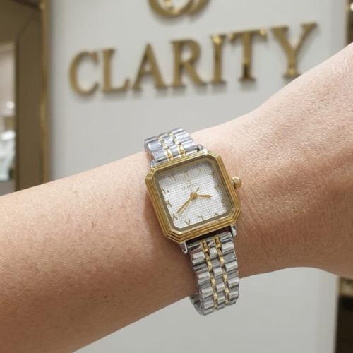 ساعة نسائية من الستيل ماركة كليرتي