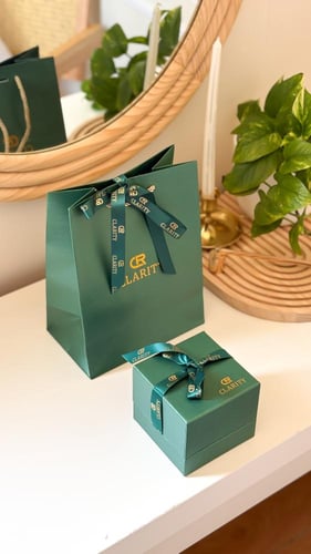 طقم نسائي انيق ساعة مع بنجرة من الستيل