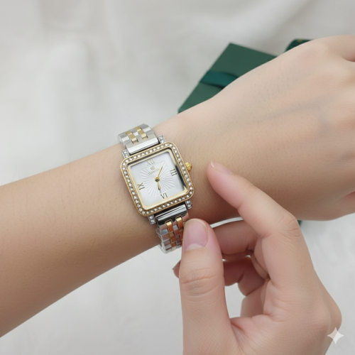 ساعة نسائية استيل ماركة كليرتي سير ذهبي فضي