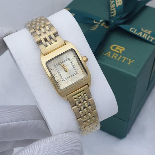 ساعة نسائية من الستيل بتصميم الكارتير