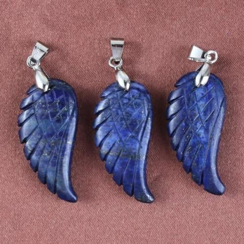 قلادة حجر الازورد الطبيعي