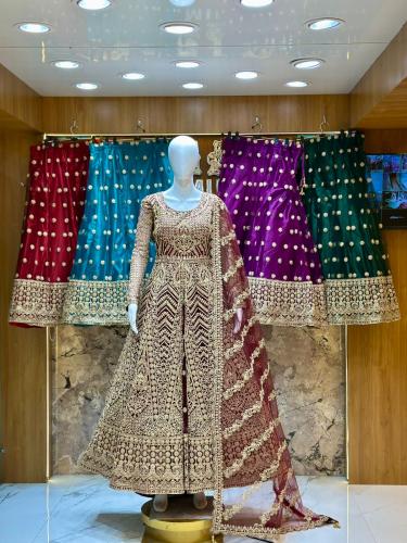 لهيب الأناقة ورصانة الفخامة