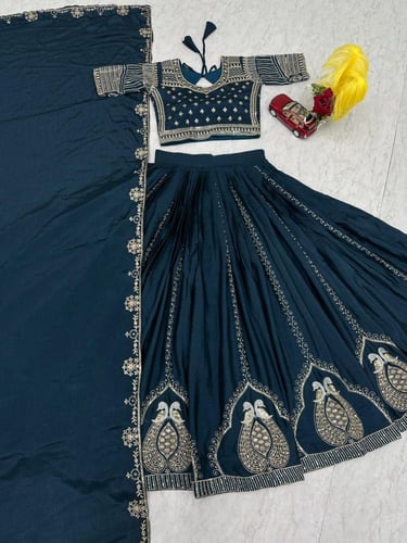 هيبة الطاووس