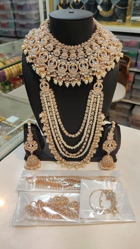 ألوان تروي حكاية فخامة