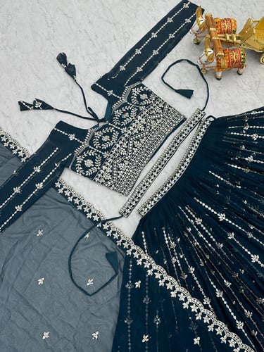 ساري هندي لمسة ملكية ساحرة