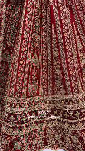 مجموعة سحر الأحمر الملكي