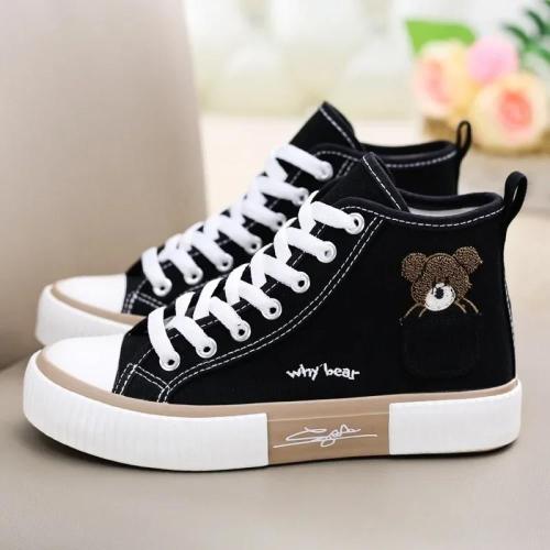 Fabric shoe