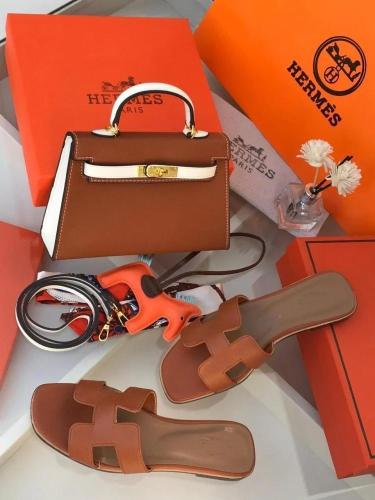 طقم حذاء مع شنطة هرمز