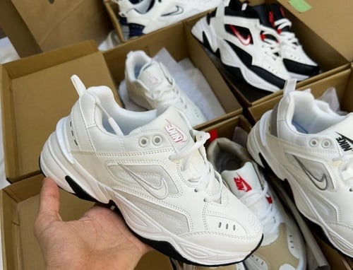 حذاء نايكي نسائي