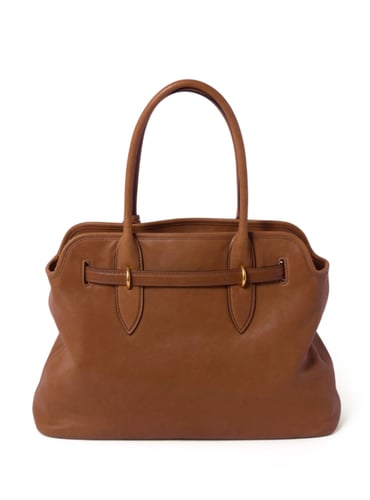 ميو ميو افينتور | بني