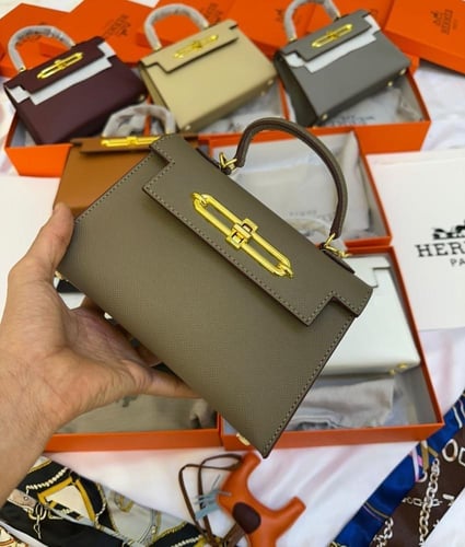 شنطة يد هرمز للنساء