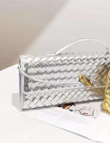 حقيبة يد صغيرة نسائية