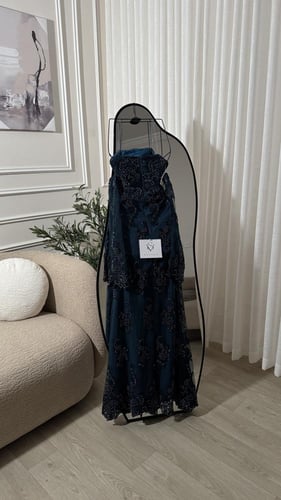 فستان شادية