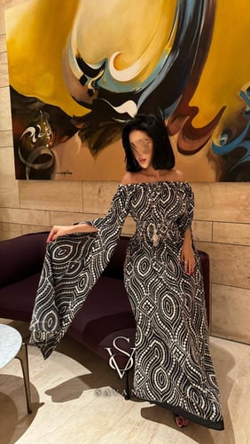 جلابية توب مطرزه