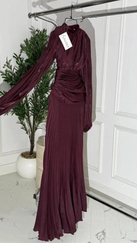 فستان العنود