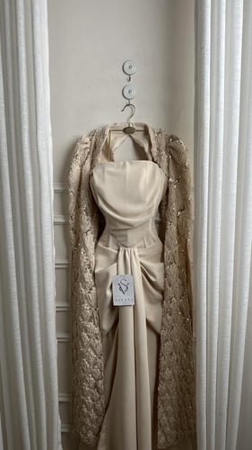 فستان العنود