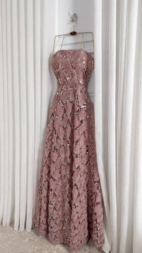 فستان سهرة توب تطريز