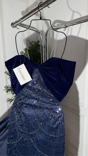 فستان سهرة تطريز شال مخمل