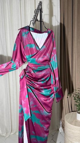 فستان برنت كم طويل بقصه مخصرة