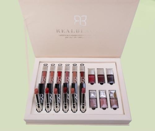 بوكس ارواج ومناكير REAL BEAUTT - قمة الجمال