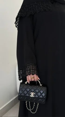 عبايه كلفه