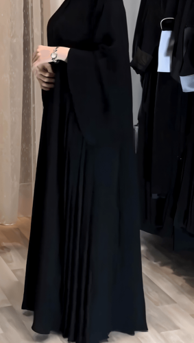 عبايه ايناس