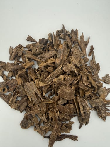 Indian oud Mouri