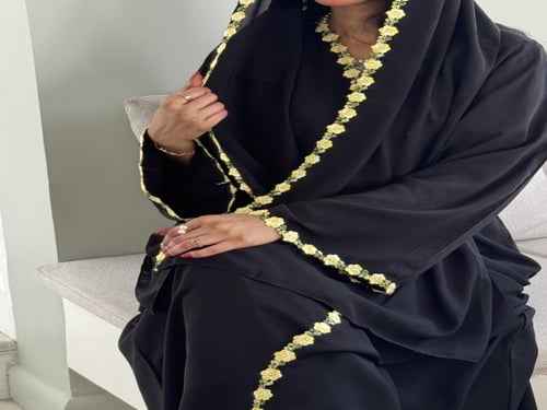 عباية كلوش ملكي-ميساء