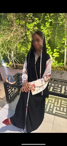 عباية مخمل اسود-فهدة