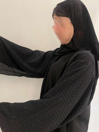 عباية برق عنابي