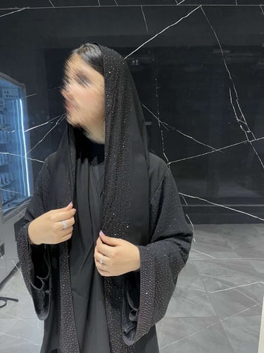 عباية برق عنابي