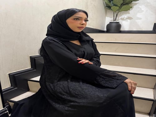 عباية كلوش حرير-مهرة