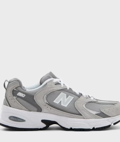 New Balance - 2002R