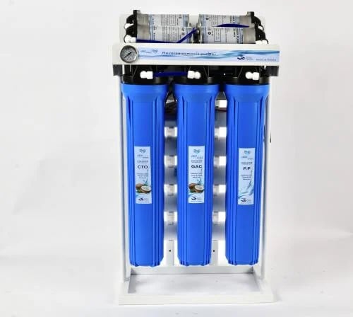Water purification device 400 gallons for restaura...