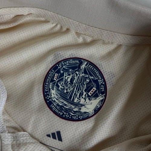 تيشيرت اياكس الاحتياطي 2025