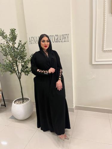 عبايه كلوش عمليه القماش ملكي