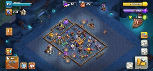 حساب كلاش أوف كلانس تاون 13 قريب من الماكس