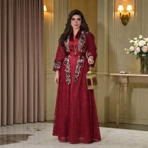 جلابية سهرة دبل كلوش بتصميم فاخر وتطريز يدوي – لون...